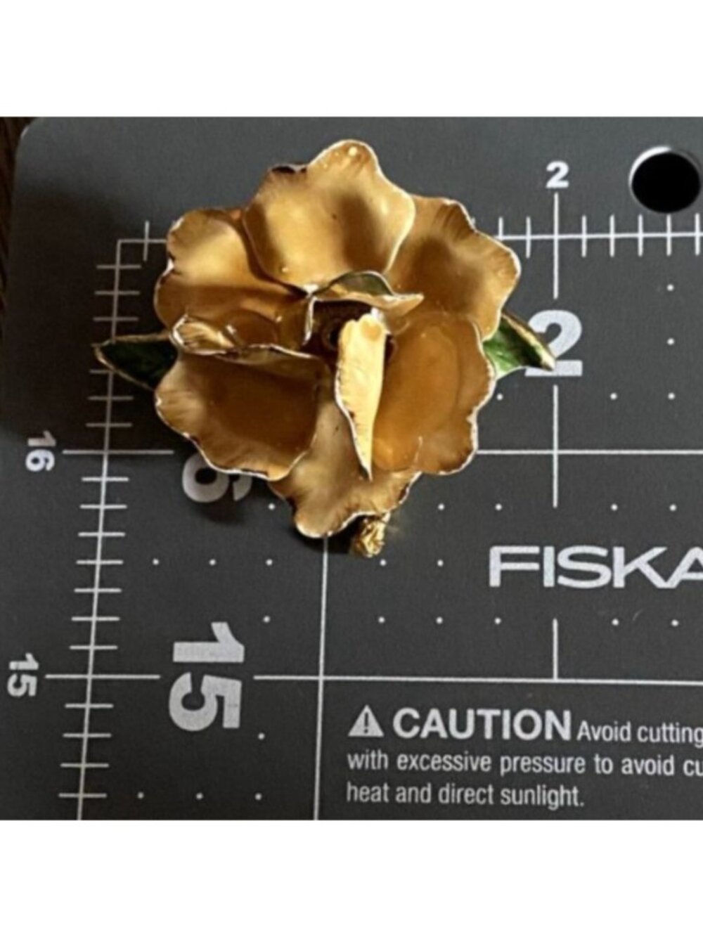 Gold Tone Layered Flower Petal Pin Vintage Mid Century Jewelry Statement Gift - Picture 7 of 8
